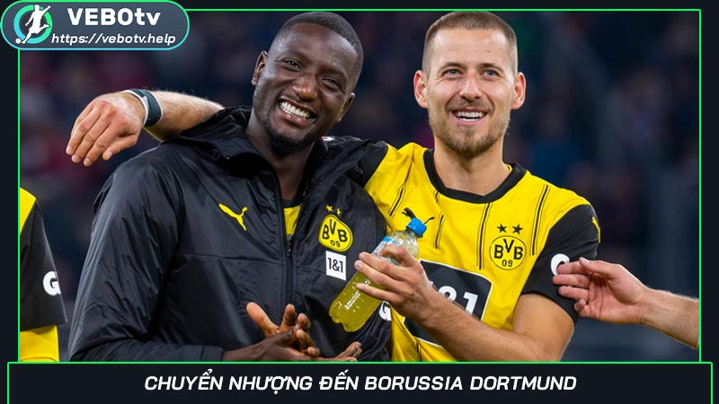 Chuyển nhượng đến Borussia Dortmund